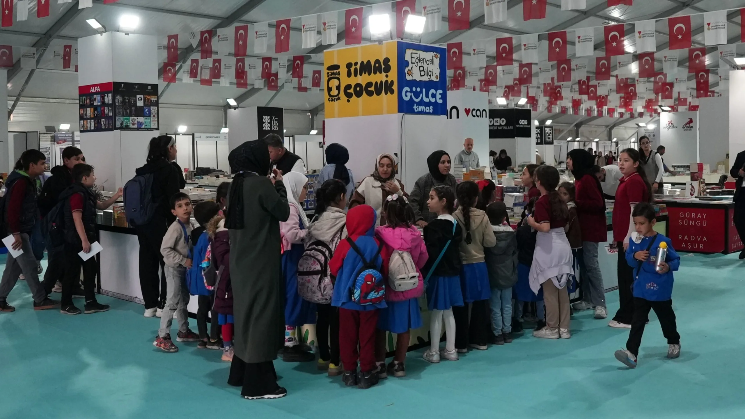 Anadolu’nun en büyük kitap fuarı kapılarını açtı!