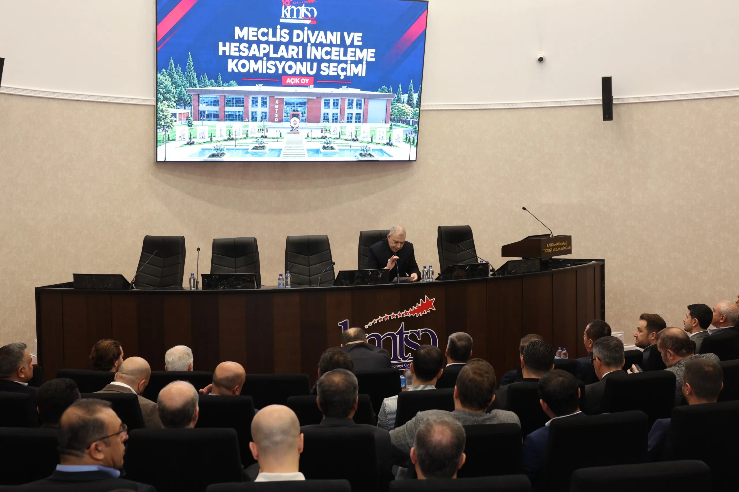 Kmtso’da sandıktan birlik mesajı çıktı!