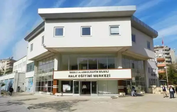 Onikişubat Suzan ve Abdulhakim Bilgili Halk Eğitimi Merkezi, dil eğitiminden