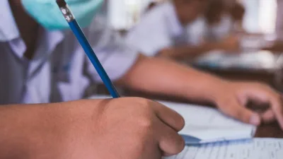 Millî Eğitim Bakanlığı (MEB), ortaokul ve liselerde gerçekleştirilen yazılı sınavların