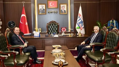 Kahramanmaraş Valisi Mükerrem Ünlüer, Ticaret Borsası Başkanı Mustafa Narlı ile