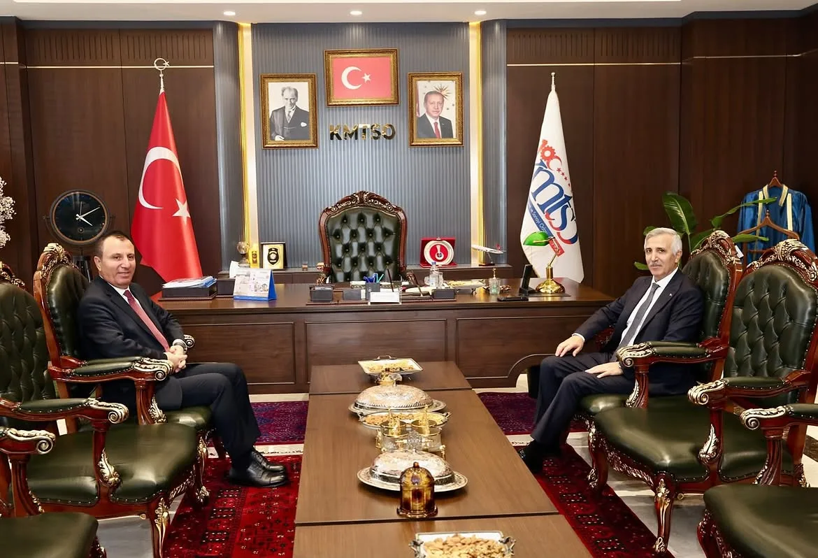 Kahramanmaraş Valisi Mükerrem Ünlüer, Ticaret Borsası Başkanı Mustafa Narlı ile