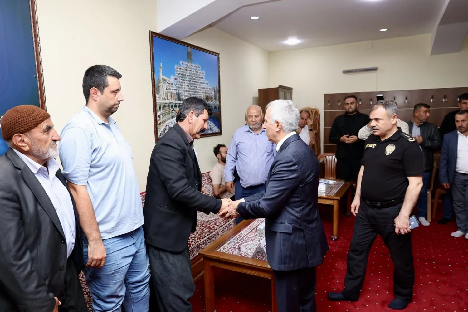 Kahramanmaraş protokolünden şehit ailesine anlamlı ziyaret