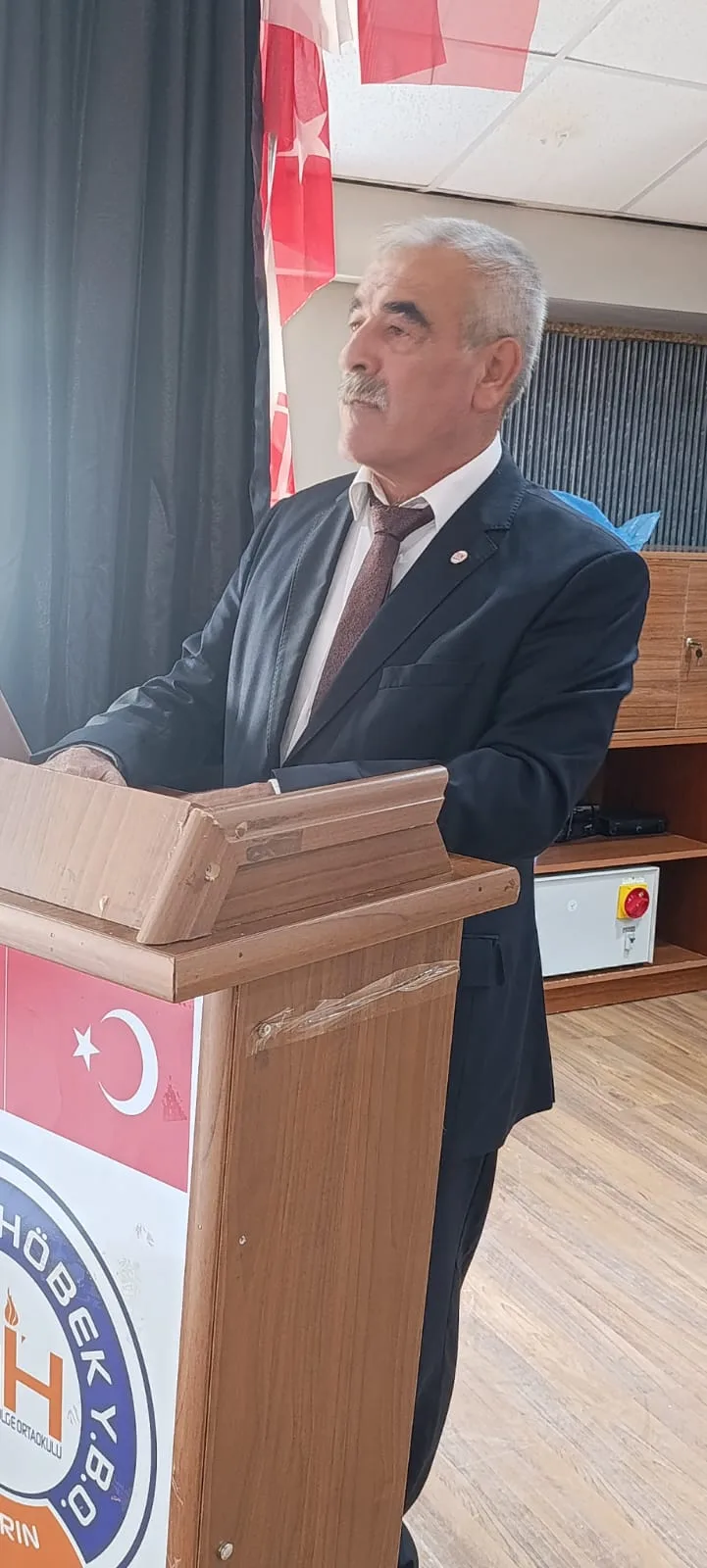 Andırın’da yeni parti başkanı’nı seçti! Andırın’da yeni parti başkanı’nı seçti!